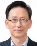 김대웅